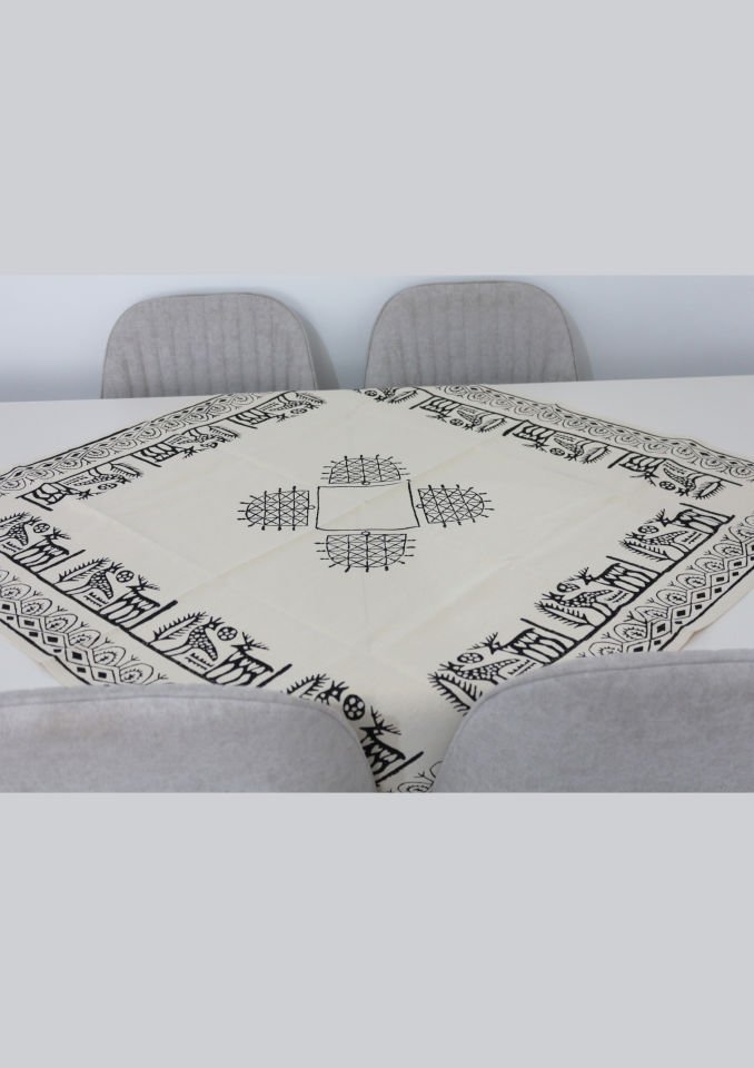 Geleneksel Tahta El Baskısı Hitit Desenli Kare Masa Örtüsü