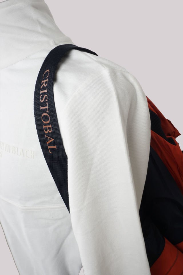 Cristobal Kapitone Mont Turuncu 1724