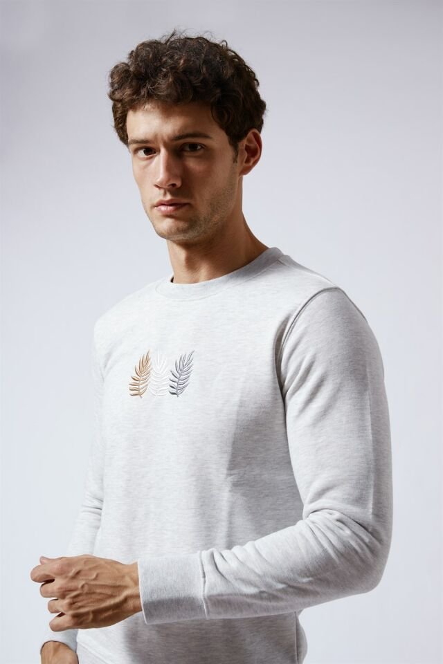 Bisiklet Yaka Slim Fit Nakışlı Sweatshirt Kar Melanj