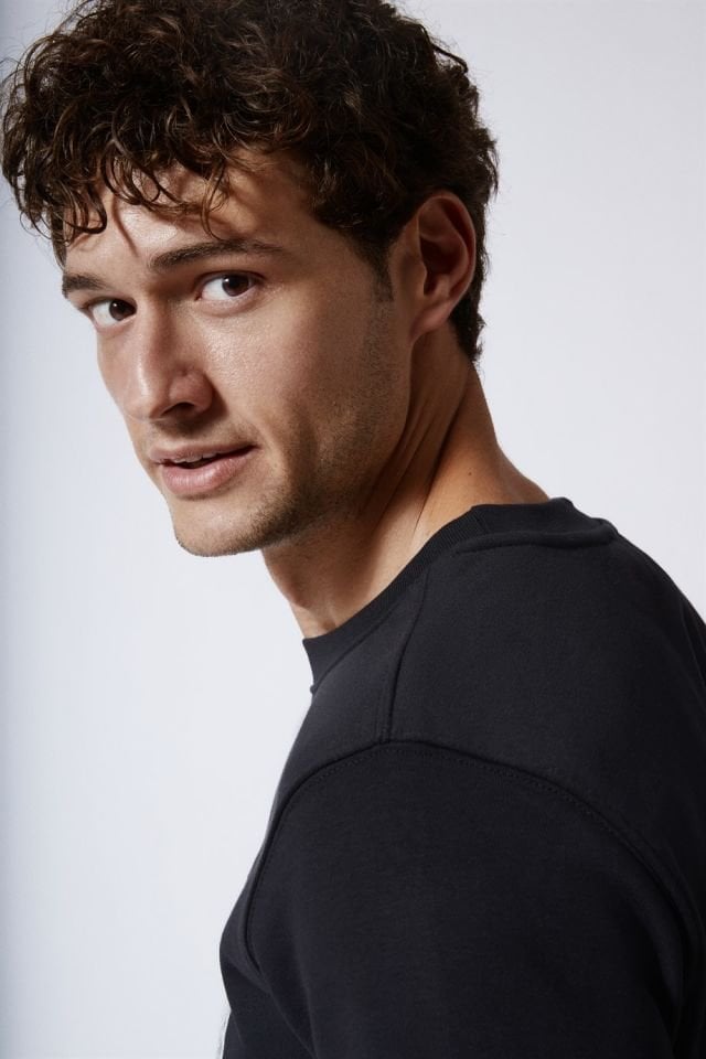 Üzeri Baskılı Slim Fit Basic Sweatshirt Siyah